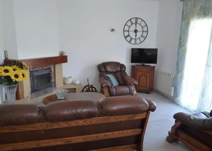 Appartement Independant Dans Villa, Entre Frejus Et St Raphael